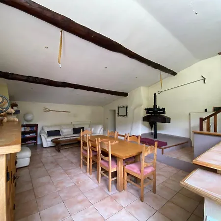 Vakantiehuis Domaine De La Tuilliere Saint-Barthelemy-le-Plain
